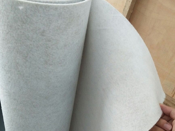 高分子聚乙烯丙（涤）纶防水卷材 