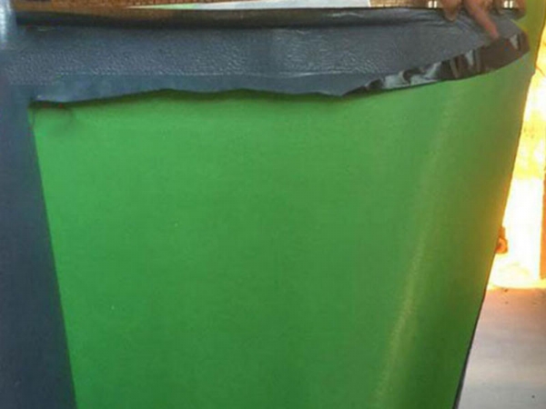 快速反应粘强力交叉膜自粘防水卷材